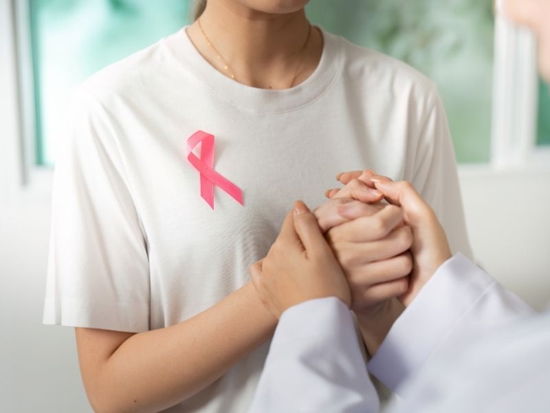 hormon-tedavisi-alan-meme-kanseri-hastalar